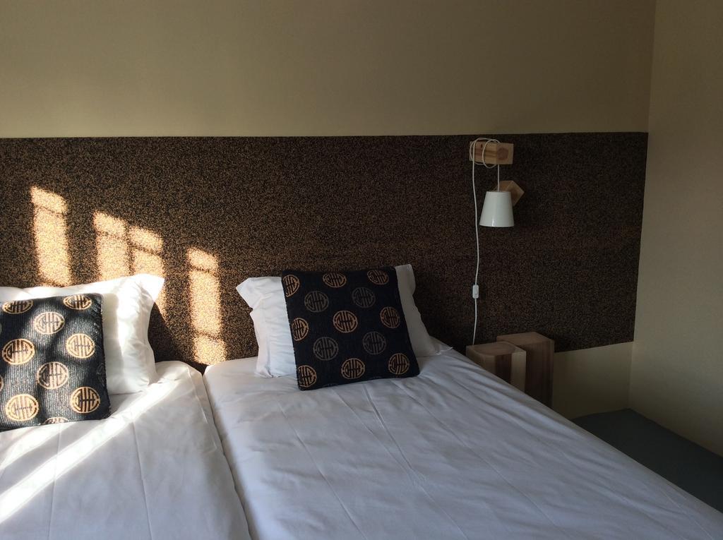 Marina Lounge Hostel Понта Делгада Стая снимка
