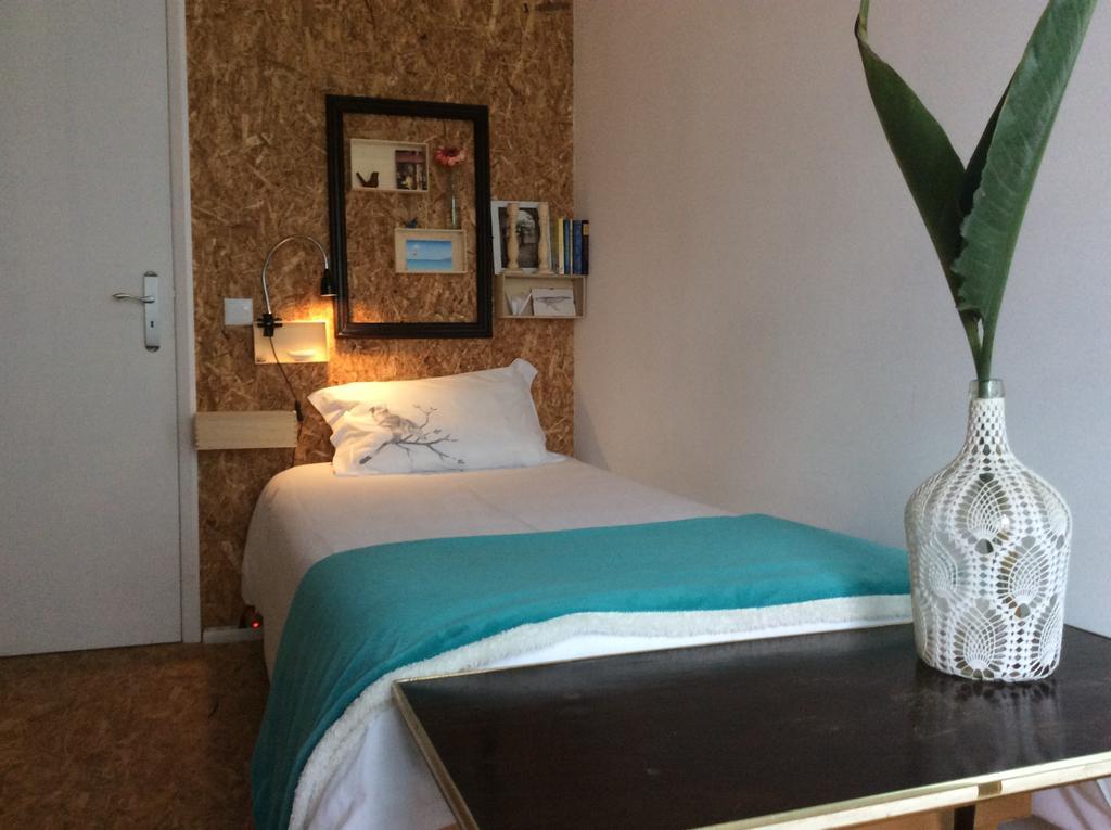 Marina Lounge Hostel Понта Делгада Екстериор снимка