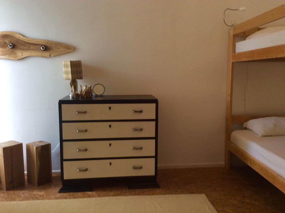 Marina Lounge Hostel Понта Делгада Екстериор снимка
